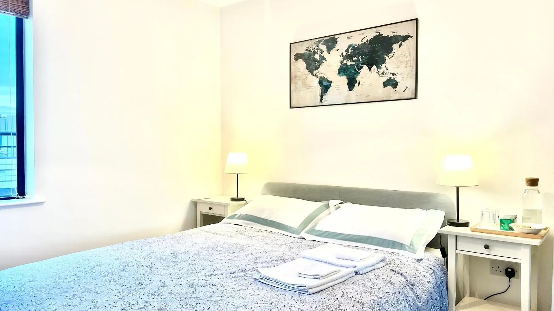 Entire Home In Exclusive Dublin Neighborhood - Comfortably Sleeps Up To 6 Guest אירלנד